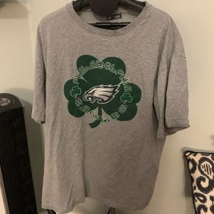 Philadelphia eagles shirt size large  2 for 5 each